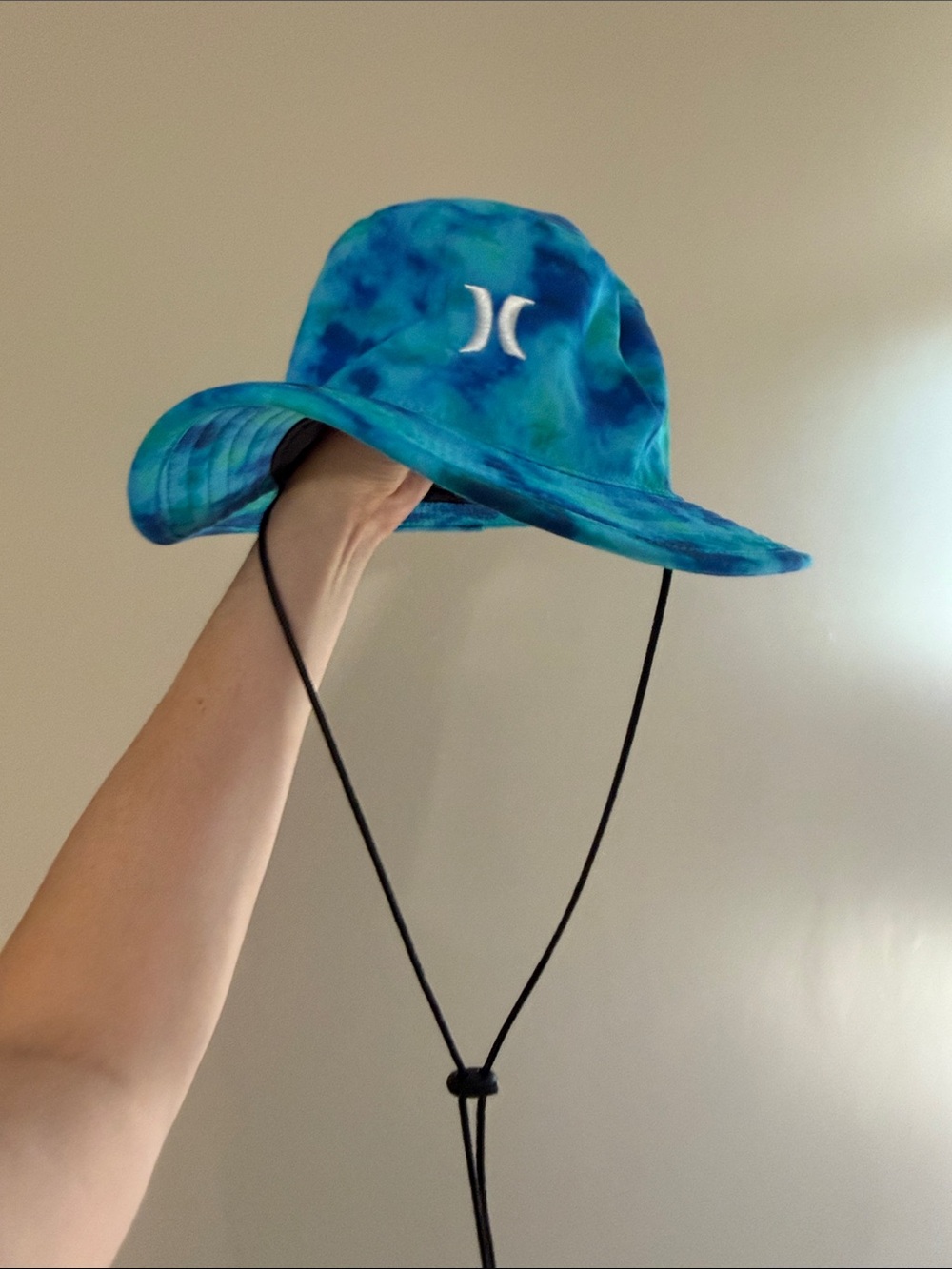 Hurley Teal & Blue Tie-Dye Bucket Hat with Chin Cord